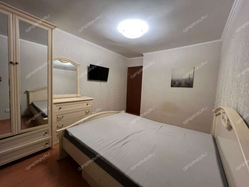 трёхкомнатная квартира на улице Бринского дом 4 к1