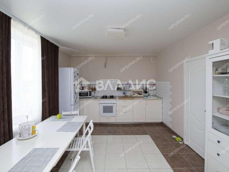 дом на Васильковой улице