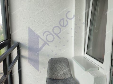 kvartira-studiya-ul-rodionova-d-202-k1 фото