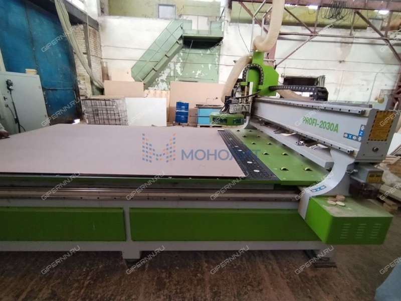 имущественный комплекс под склад, производственную площадь на улице Молькова деревня Прокошево