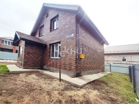 dom-ul-zemlyachki-d-12a фото