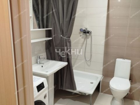 kvartira-studiya-prosp-geroev-donbassa-d-12 фото