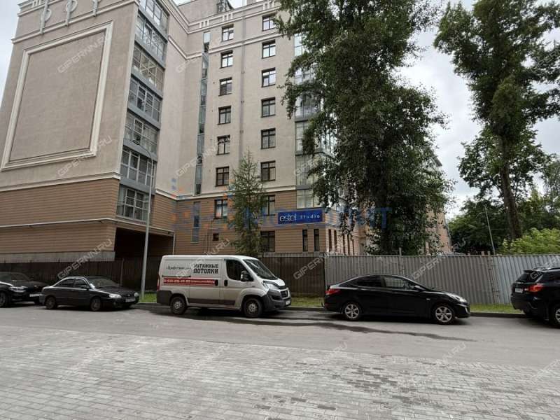 помещение под офис, торговую площадь на улице Максима Горького