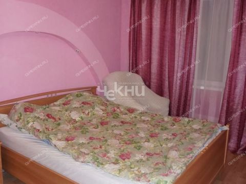 3-komnatnaya-ul-tropinina-d-12 фото