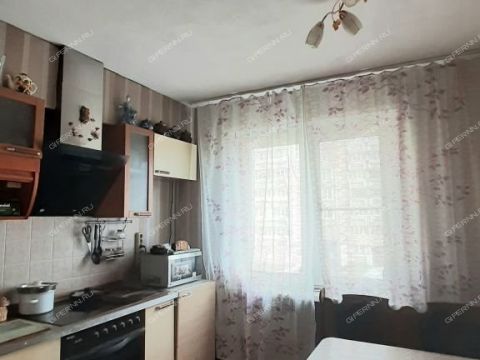 4-komnatnaya-ul-karla-marksa-d-24 фото