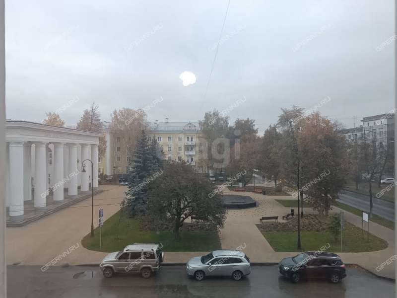 трёхкомнатная квартира на улице Чаадаева дом 19