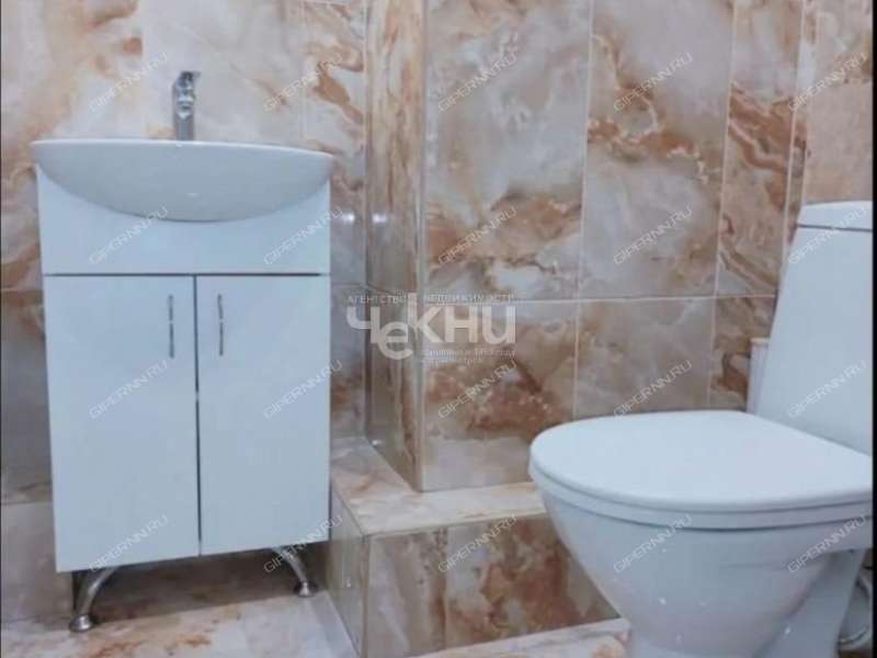 двухкомнатная квартира на Эльтонской улице дом 21А