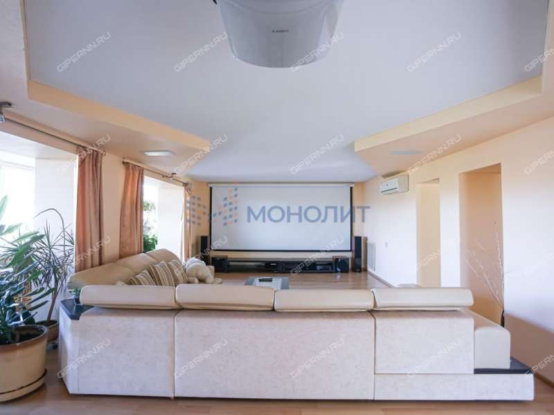 дом на улице Вали Котика