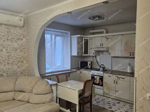 3-komnatnaya-ul-svirskaya-d-14 фото