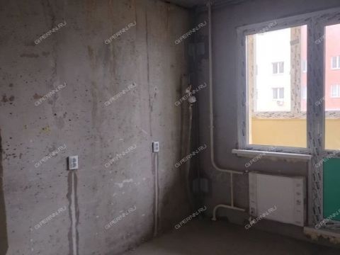 2-komnatnaya-ul-vyaznikovskaya-d-43 фото