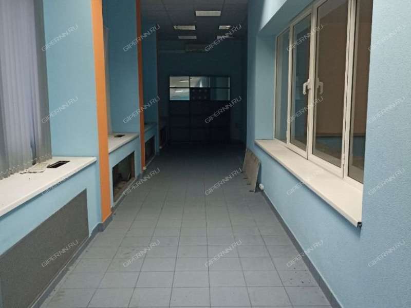 здание под недвижимость для отдыха, развлечений на улице Юлиуса Фучика