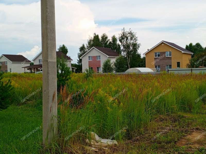 земельный участок 11,3 сотки п.Неклюдово ул.Чапаева город Бор