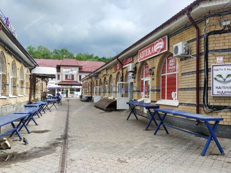 помещение под помещение свободного назначения, торговую площадь на Советской площади город Балахна