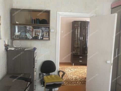 4-komnatnaya-ul-makovskogo-d-21 фото