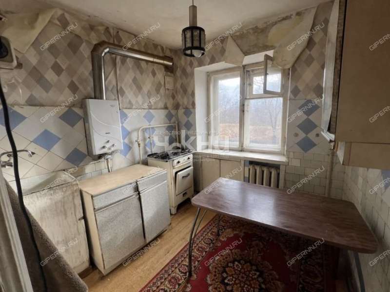 двухкомнатная квартира на Светлоярской улице дом 25