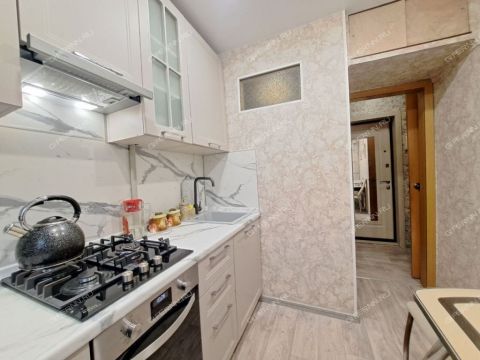 1-komnatnaya-ul-fedoseenko-d-13 фото