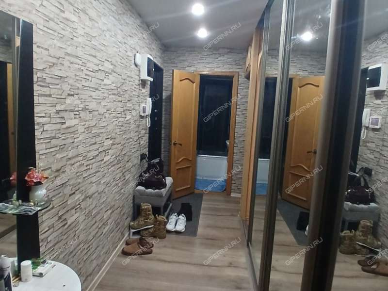 трёхкомнатная квартира на улице Баренца дом 16