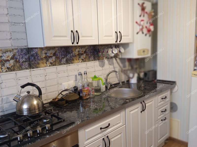 однокомнатная квартира на Берестяной улице дом 2