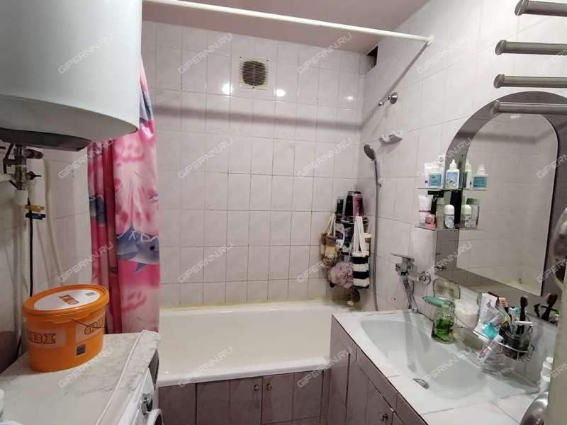 трёхкомнатная квартира на бульваре Мира дом 1а город Кстово