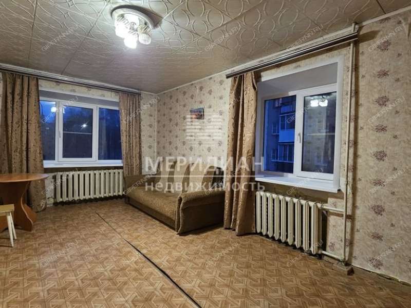 однокомнатная квартира на улице Чугунова дом 3 город Бор