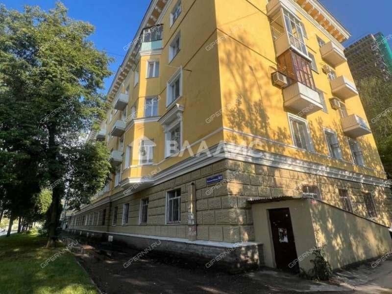 трёхкомнатная квартира на улице 50-летия Победы дом 6/2