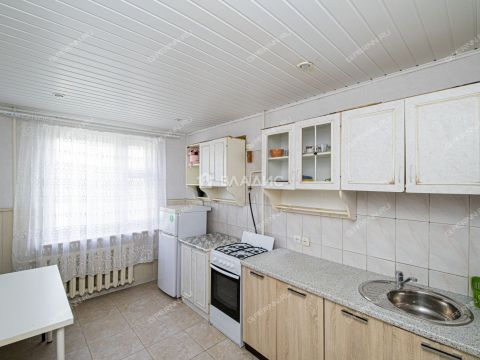 3-komnatnaya-ul-generala-zimina-d-14 фото