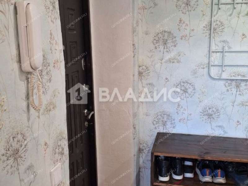 трёхкомнатная квартира на улице Героя Советского Союза Усилова дом 1 к4