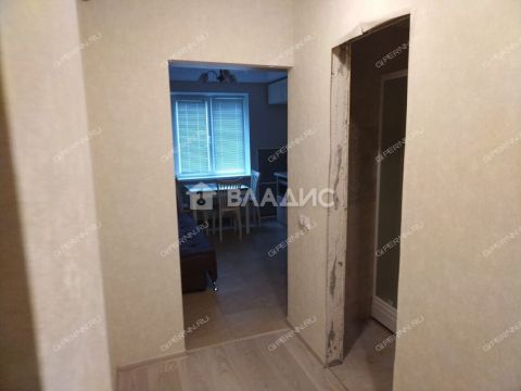 1-komnatnaya-gorod-volodarsk-volodarskiy-rayon фото