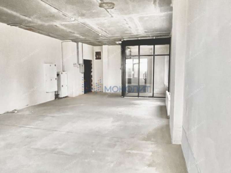 помещение под офис, торговую площадь на улице Родионова