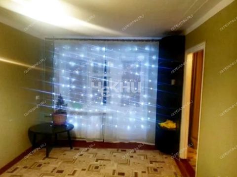 2-komnatnaya-ul-oktyabrskoy-revolyucii-d-18 фото