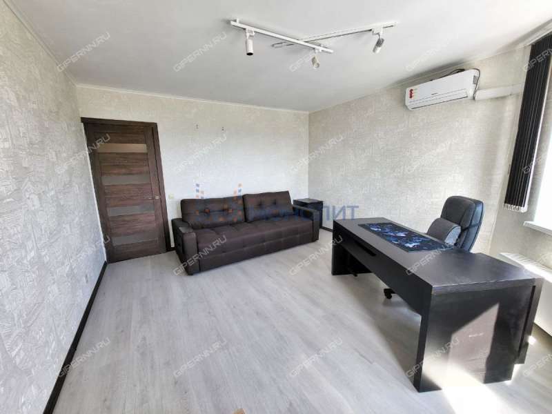 однокомнатная квартира на Украинской улице дом 48