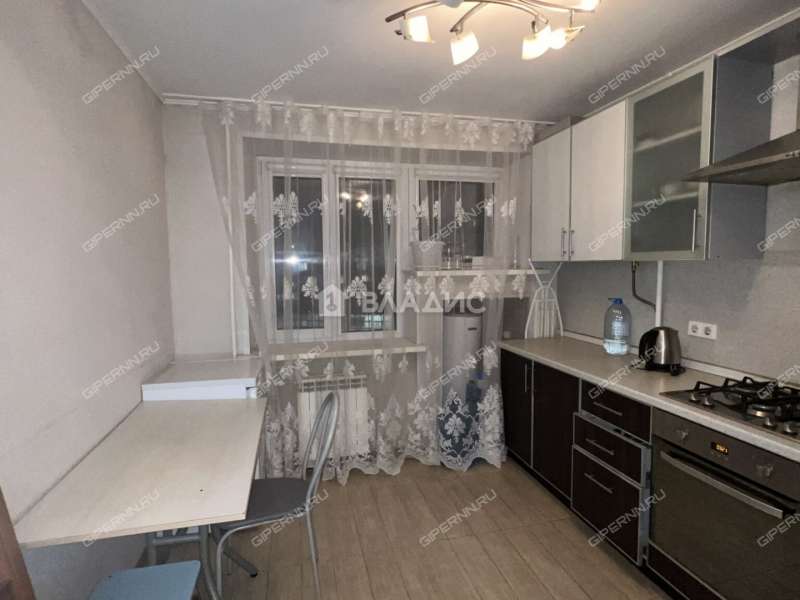 двухкомнатная квартира на улице Максима Горького дом 152А