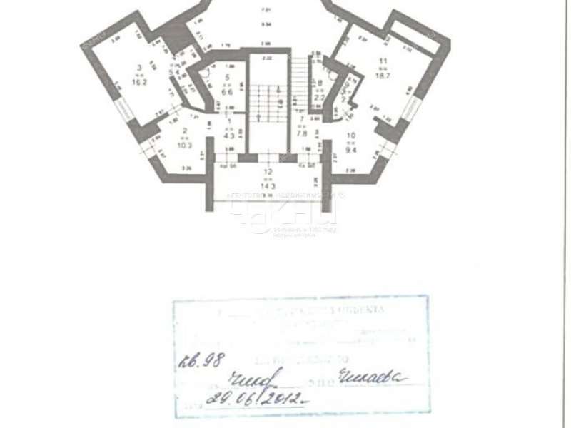 пятикомнатная квартира на улице Композитора Касьянова дом 1